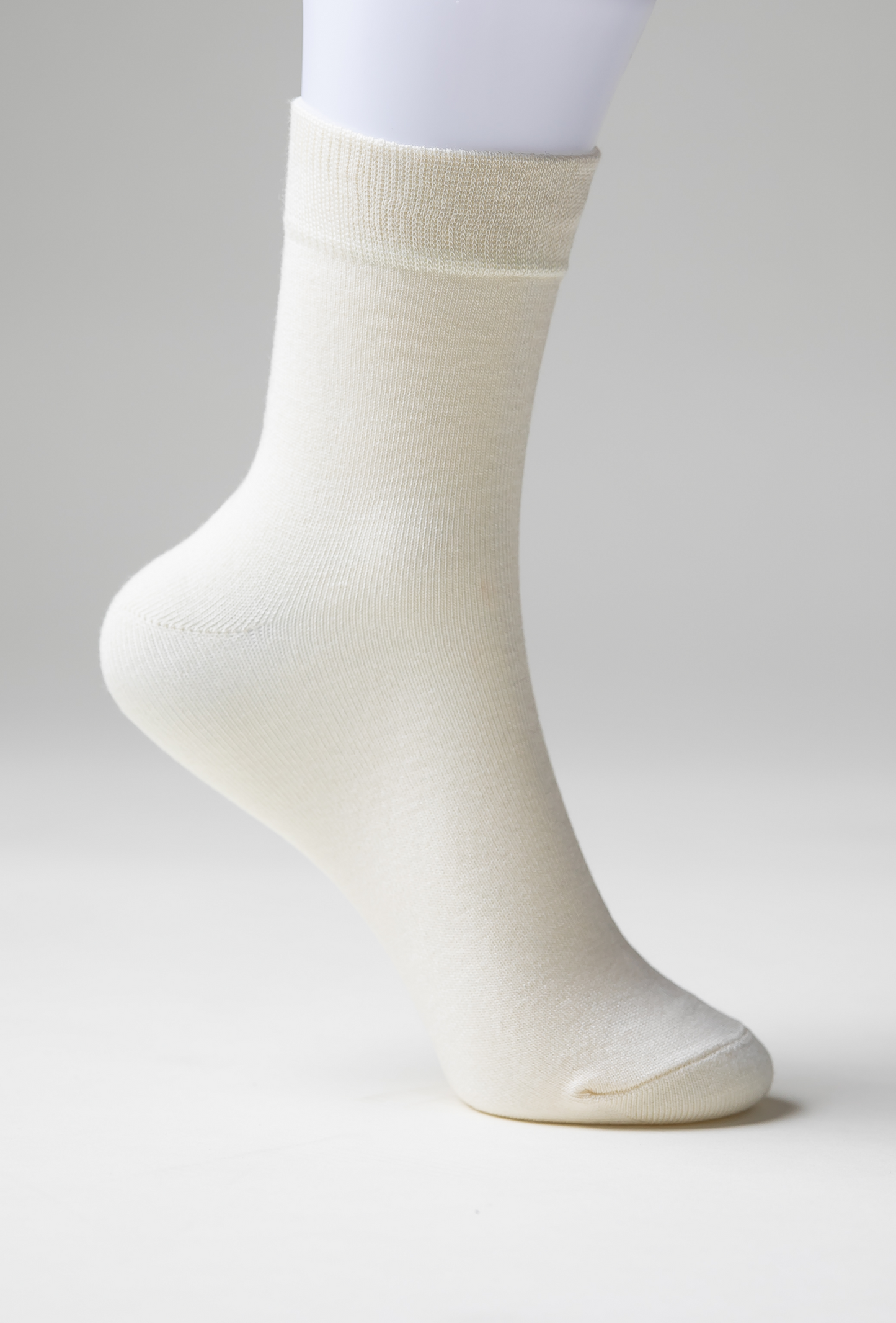 Yamituki Socks ~履く美容液~